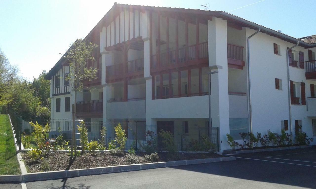 Hendaye- T2 3*-Wifi-350M Plage-Terrasse-Garage Exterior foto